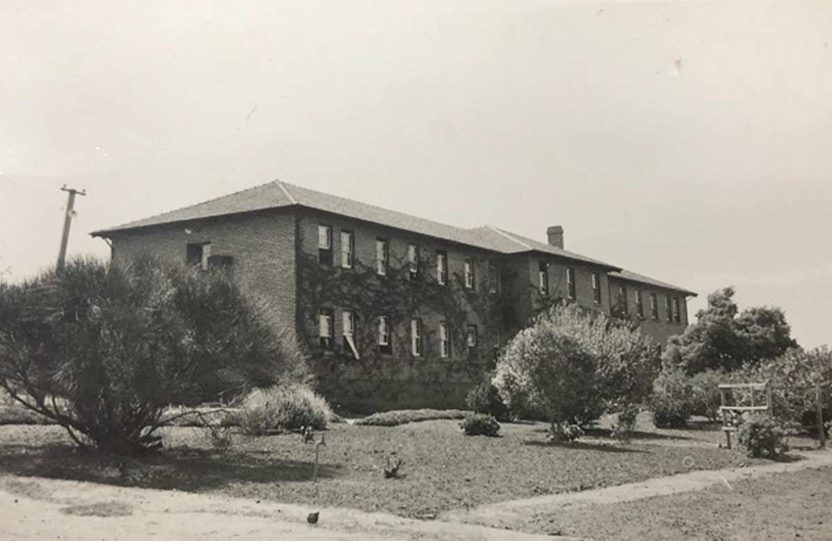 Historical photograph of Muresk building 